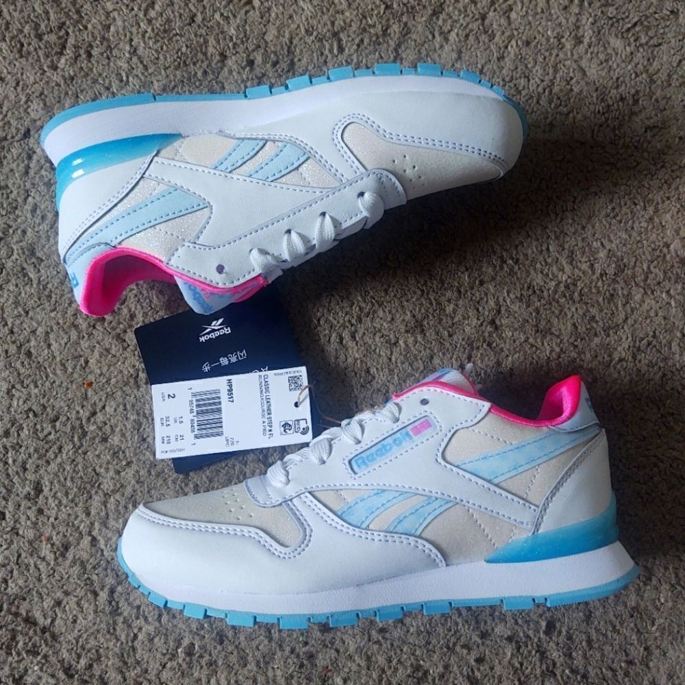 Reebok Classic Leather Step N Flash Sneakers Girls Size 2 BRAND NEW IN BOX